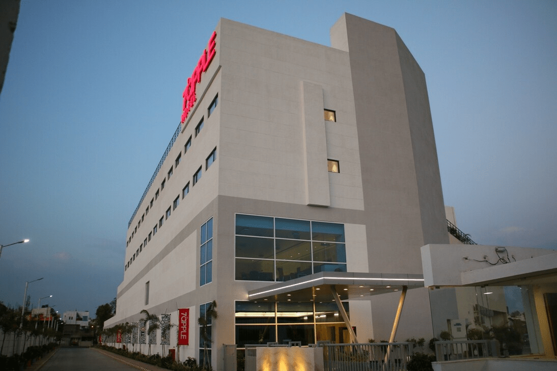 7 Apple Hotel